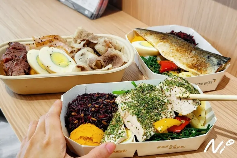 [彰化員林]楽坡Bon Box-員林新生門市。超厚切嫩雞胸/炙烤舒肥青花魚/肉爆量蛙人紅肉蛋白弁當!搭配花蓮小農黑金麥飯+紅地瓜泥 #健康弁當品牌