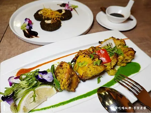 薄菏綠辣椒、香菜去骨雞腿肉-納達吉印度料理  (2).jpg