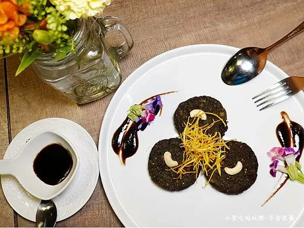 菠菜起士煎餅-納達吉印度料理 (2).jpg