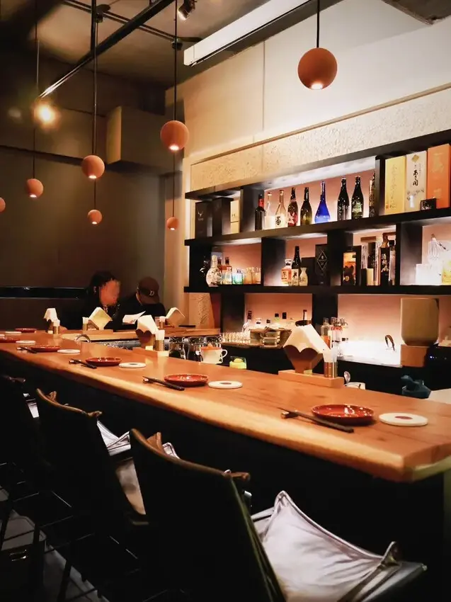 清酒饕客絕對不能錯過！酒桃Sake Momo讓你沉浸在日式微