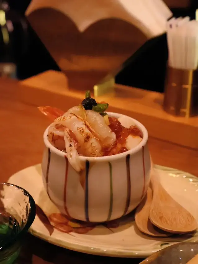 清酒饕客絕對不能錯過！酒桃Sake Momo讓你沉浸在日式微