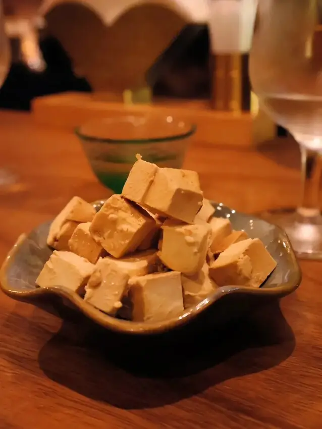 清酒饕客絕對不能錯過！酒桃Sake Momo讓你沉浸在日式微