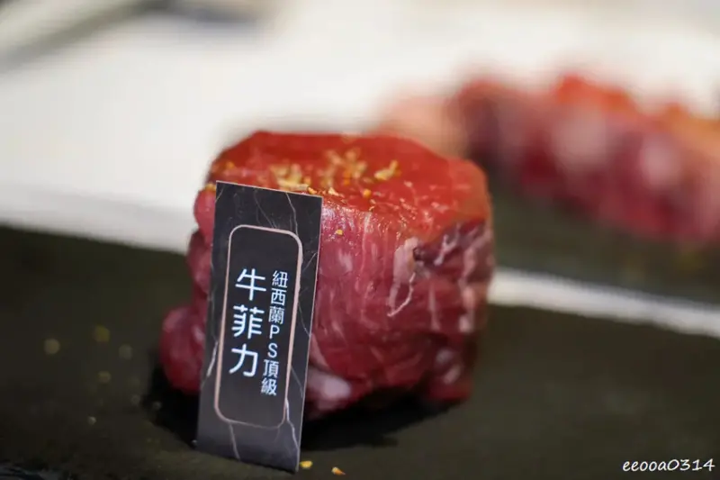 台北牛排餐廳「凱恩斯岩燒牛排」，高CP值午餐套餐420元起，