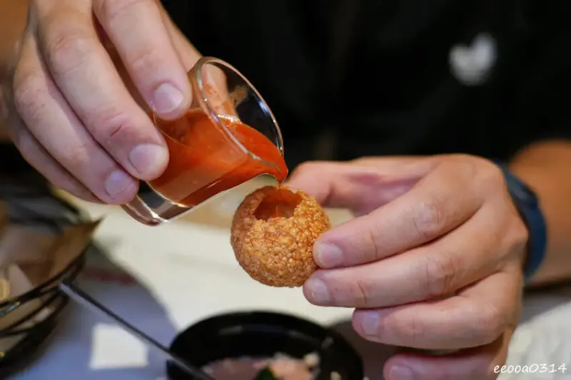 台北牛排餐廳「凱恩斯岩燒牛排」，高CP值午餐套餐420元起，