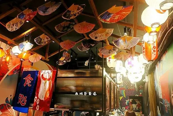 壹直串麻辣鴛鴦｜信義安和捷運站的新選擇！營業到半夜三點的麻辣