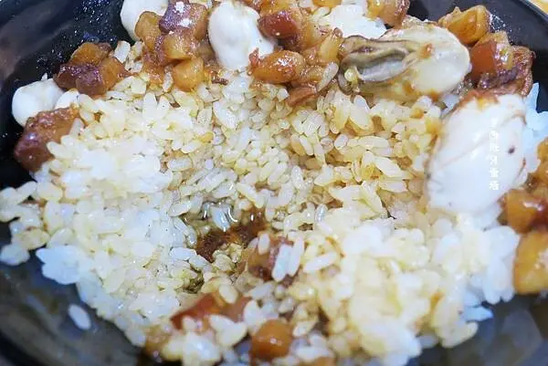 癮鱻海鮮食堂｜台北六張犁捷運站的新鮮美味！明亮用餐空間讓人滿