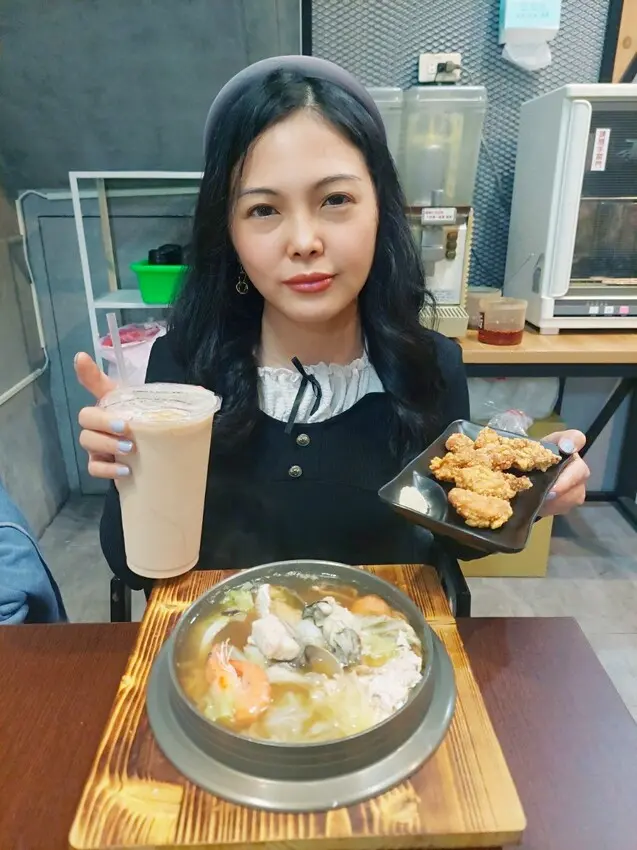 美食｜ 位在Kaohsiung高雄市後勁夜市旁的質感叁岐爍鍋