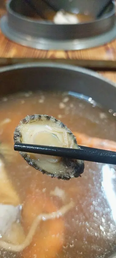 美食｜ 位在Kaohsiung高雄市後勁夜市旁的質感叁岐爍鍋