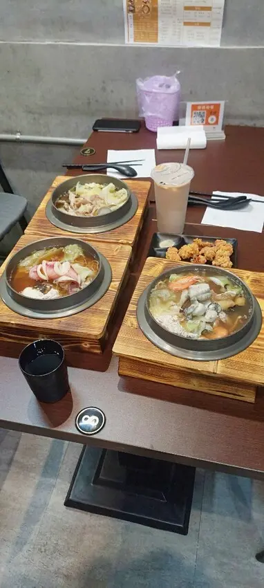 美食｜ 位在Kaohsiung高雄市後勁夜市旁的質感叁岐爍鍋