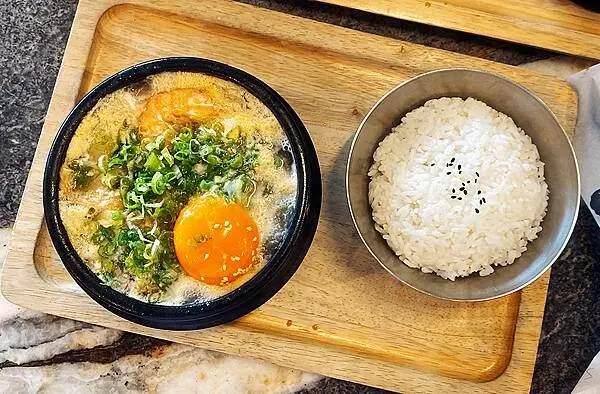 台中美食推薦│KATZ卡司‧美術園道 (韓藝料理) 美味中融合藝術-平價中享受超狂高質感韓式料理│台中聚餐推薦，台中美術園道異國料理推薦-80.jpg