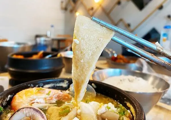 台中美食推薦│KATZ卡司‧美術園道 (韓藝料理) 美味中融合藝術-平價中享受超狂高質感韓式料理│台中聚餐推薦，台中美術園道異國料理推薦-86.jpg