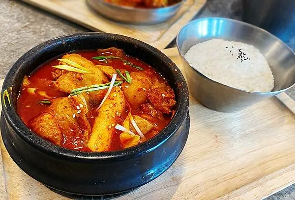 台中美食推薦│KATZ卡司‧美術園道 (韓藝料理) 美味中融合藝術-平價中享受超狂高質感韓式料理│台中聚餐推薦，台中美術園道異國料理推薦-52.jpg