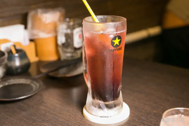 新北新莊大人氣居酒屋！老串角新莊店，超棒的喝酒聊天好去處喔～串烤好吃而且其他菜色也都很美味啊～ @圍事小哥的幸福相框