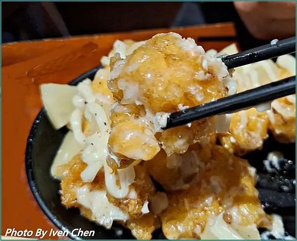 《士林夜市餐酒館》『雞老闆士林店』 Ivenの窩食在分享