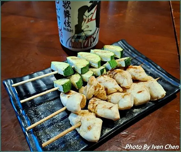 《士林夜市餐酒館》『雞老闆士林店』 Ivenの窩食在分享