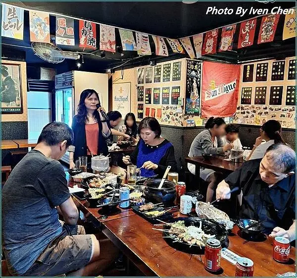 《士林夜市桶仔雞串燒餐酒館》/附設免費歡唱KTV/夜店規格『