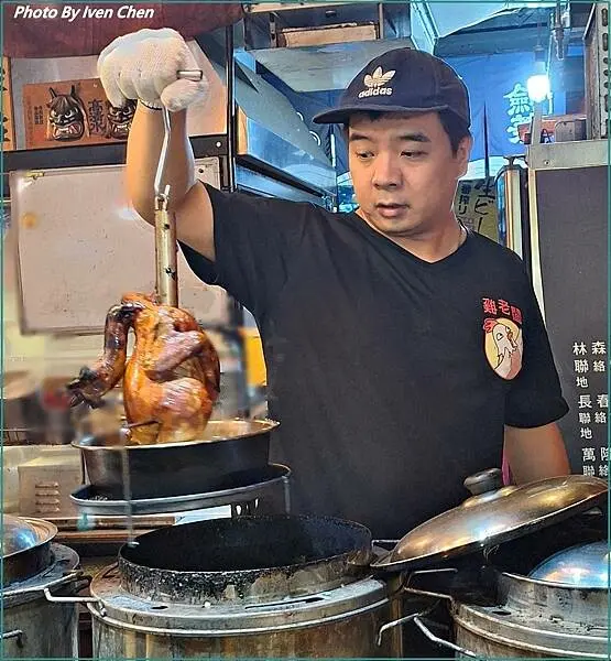 《士林夜市餐酒館》『雞老闆士林店』 Ivenの窩食在分享