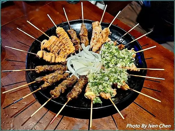 《士林夜市餐酒館》『雞老闆士林店』 Ivenの窩食在分享