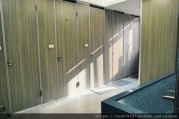 {南投住宿}OWL Hostel 貓頭鷹旅店