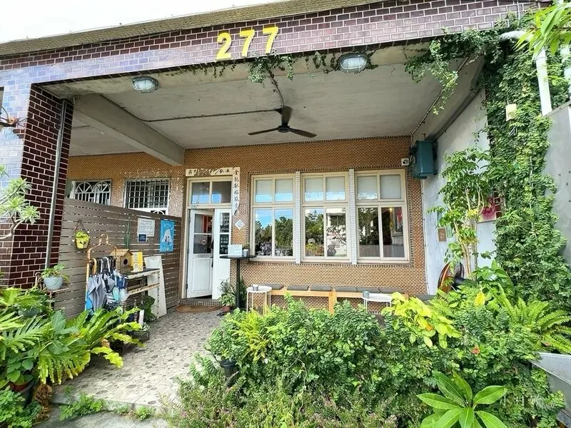 壯圍超夯老宅咖啡甜點『食聚Gather』千層蛋糕必點，甜點種