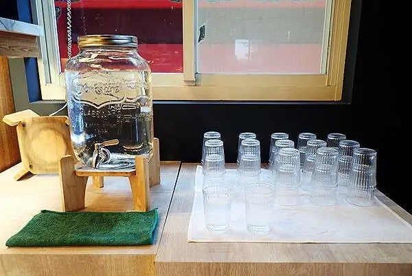 蘆竹景觀餐廳│古福Good Food窯烤披薩，美麗夜景還能看飛機起降，一旁就是大古步道公園│蘆竹登山散心、賞夜景吃美食好地方-20.jpg