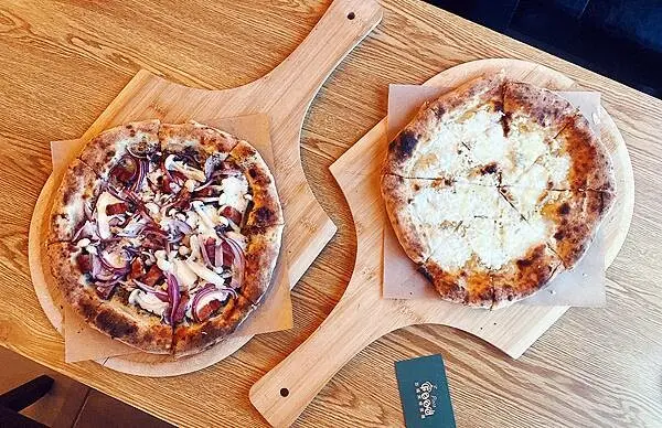 蘆竹景觀餐廳│古福Good Food窯烤披薩，美麗夜景還能看飛機起降，一旁就是大古步道公園│蘆竹登山散心、賞夜景吃美食好地方-27.jpg