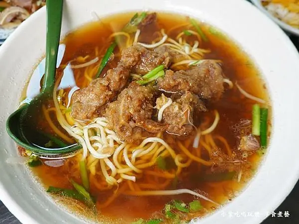排骨酥麵-特食豐原排骨酥麵 (2).jpg
