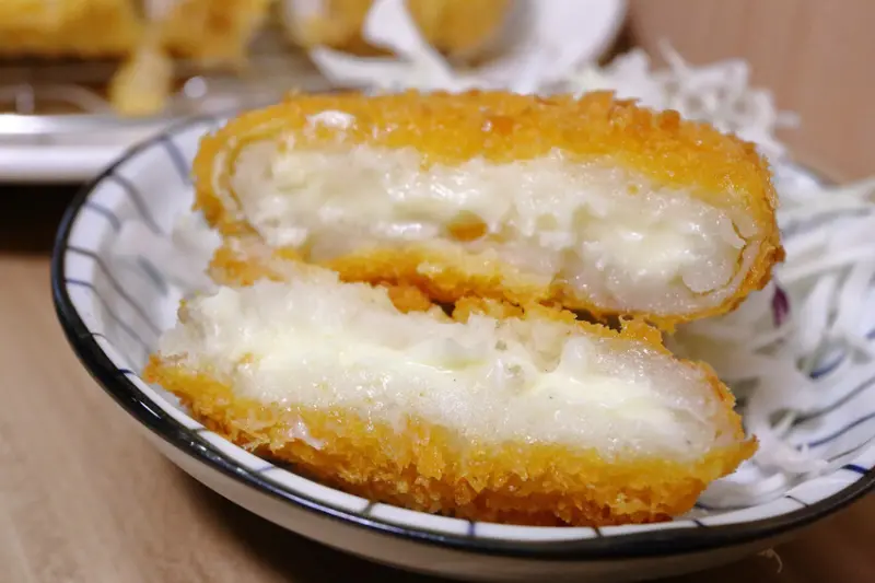 淡水平價丼飯、日式炸天婦羅推薦！隱藏版超人氣浮誇丼飯！19種