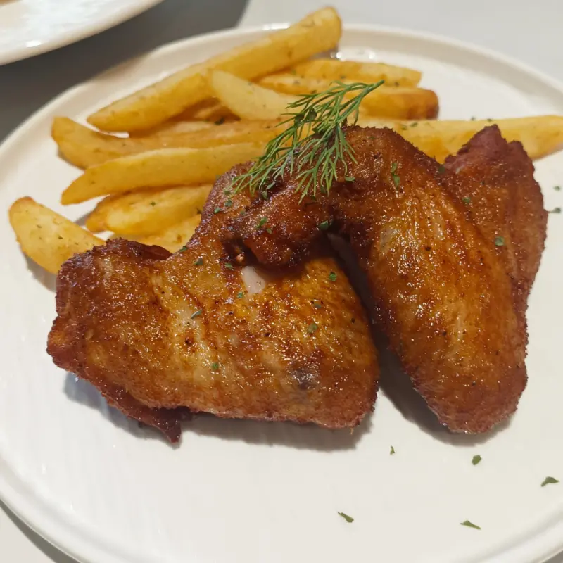 六張犁站美食新店報到_Bloom Bistro 綻．食大推翼