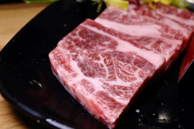 吃燒肉還能看海景？！基隆唯一無敵海景燒肉吃到飽！燒肉吃到飽推