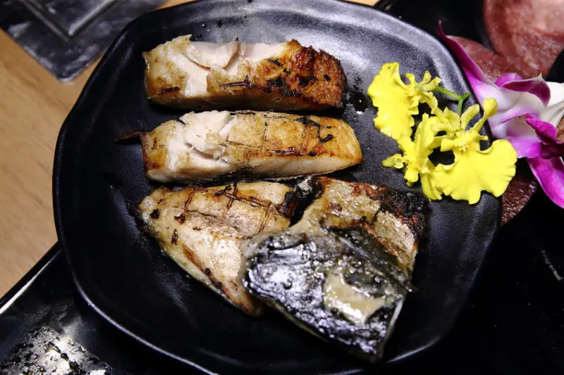 吃燒肉還能看海景？！基隆唯一無敵海景燒肉吃到飽！燒肉吃到飽推