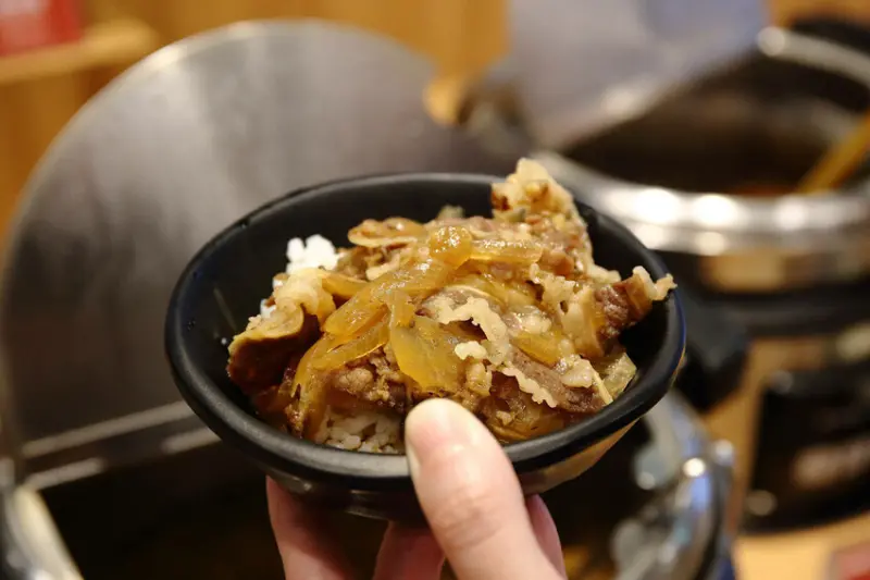 吃燒肉還能看海景？！基隆唯一無敵海景燒肉吃到飽！燒肉吃到飽推