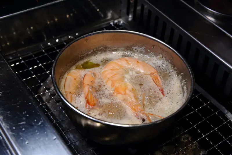 吃燒肉還能看海景？！基隆唯一無敵海景燒肉吃到飽！燒肉吃到飽推