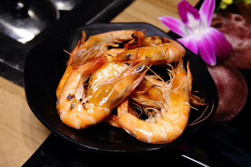 吃燒肉還能看海景？！基隆唯一無敵海景燒肉吃到飽！燒肉吃到飽推