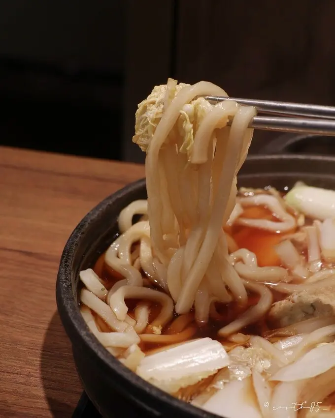 [ 台北美食 ] 牛喜 壽喜燒•水炊鍋-中山新開幕個人和牛壽