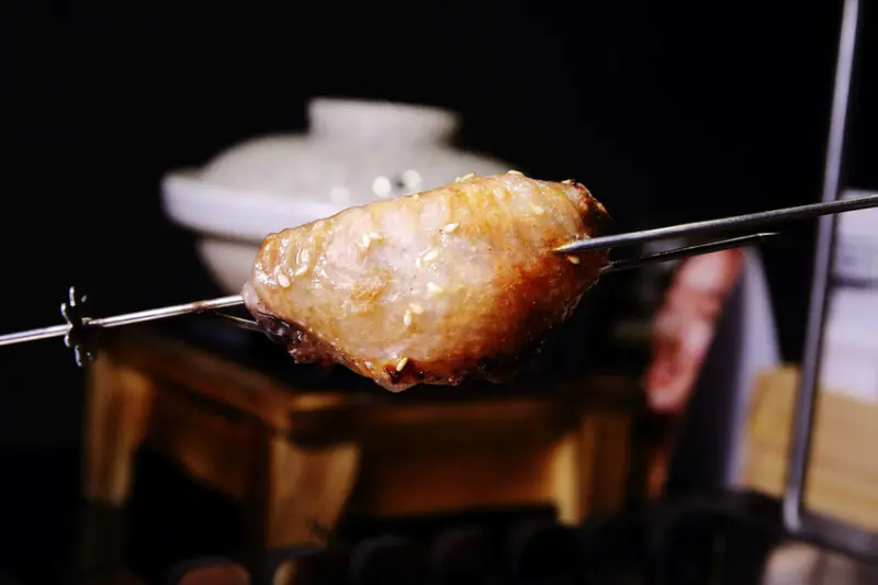 【新開店】串燒自動燒烤搶先吃！一起烤串-想吃什麼串燒放上去就