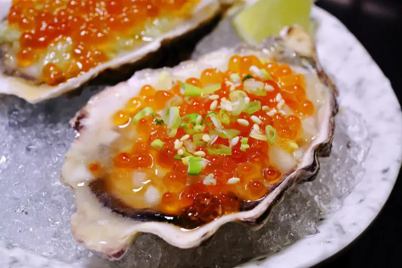 【新開店】串燒自動燒烤搶先吃！一起烤串-想吃什麼串燒放上去就