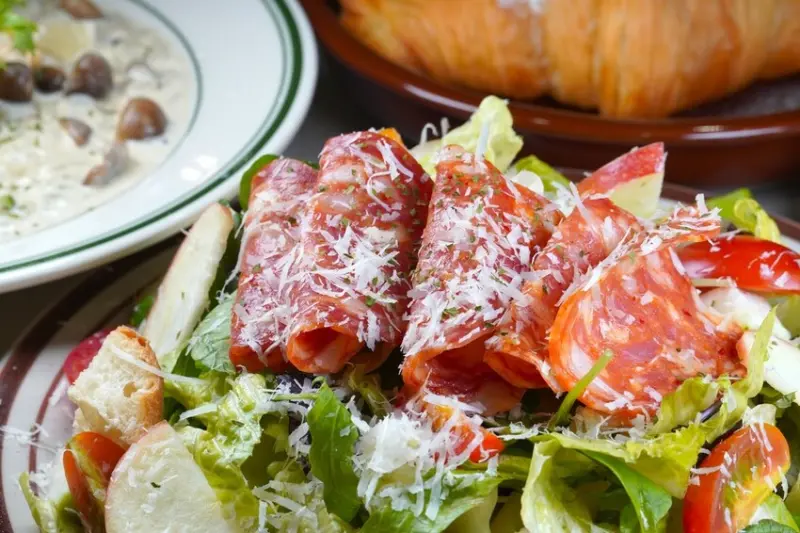 嶼里 With You｜2024新登場台中火車站美食餐廳推薦