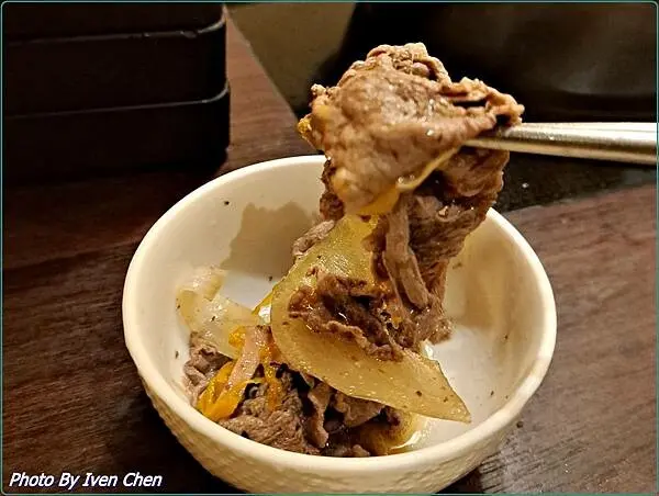 《台北市府站美食》和牛饗宴/『MOMO-PARADISE台北