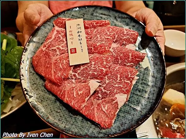 《台北市府站美食》和牛饗宴/『MOMO-PARADISE台北