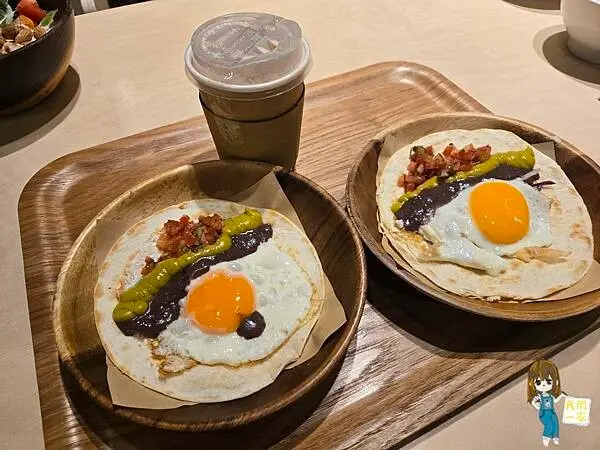 台北雙層觀光巴士下午茶：用美食與美景來場城市冒險