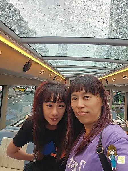 台北雙層觀光巴士下午茶：用美食與美景來場城市冒險