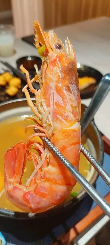 美食｜ 小二春福氣鍋 鳳山店(高雄) 濃郁超奶味的牛奶鍋美味