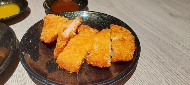 美食｜ 小二春福氣鍋 鳳山店(高雄) 濃郁超奶味的牛奶鍋美味