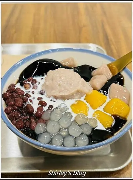 捷運新埔站 ‧ 這裡恬冰果室