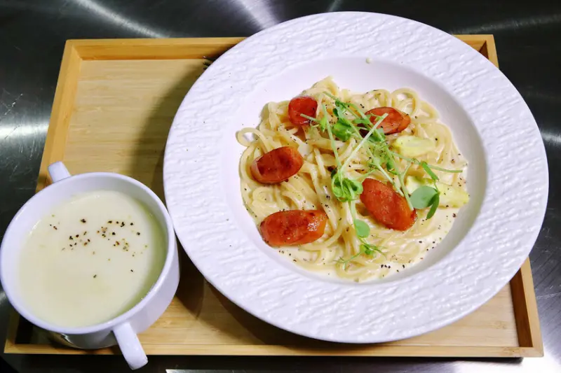 【新開幕】八德寵物友善餐廳推薦！三十好食，大湳森林公園附近，