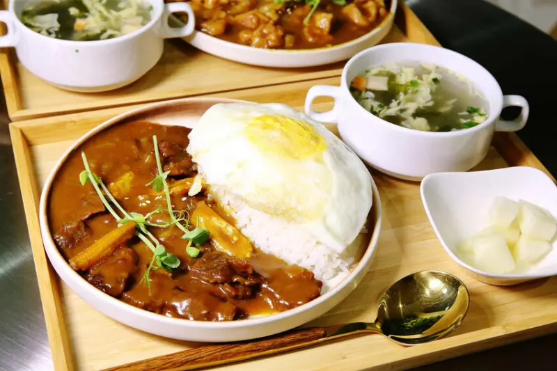 【新開幕】八德寵物友善餐廳推薦！三十好食，大湳森林公園附近，