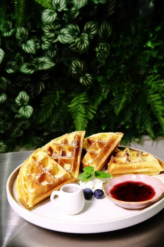 【新開幕】八德寵物友善餐廳推薦！三十好食，大湳森林公園附近，