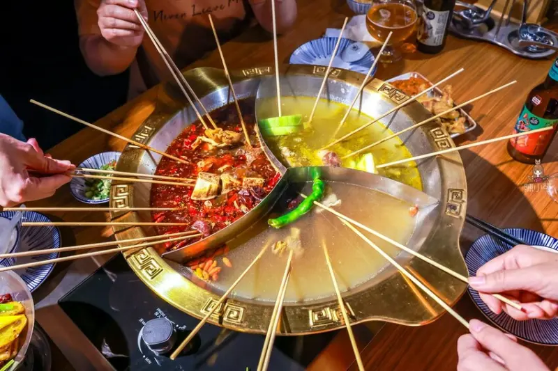 台北市萬華區-ABV Bar & Kitchen 串串啤酒館 西門店