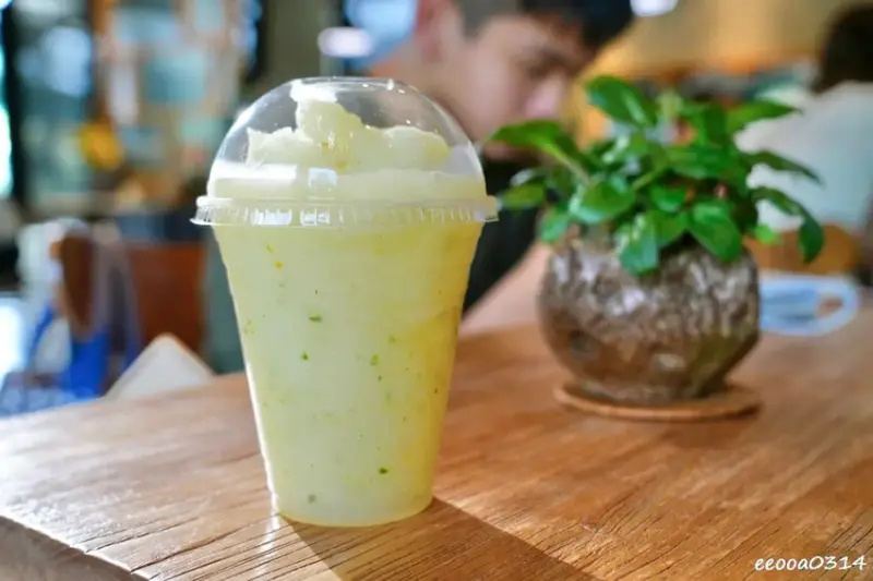 南投鹿谷咖啡廳「嶋嶋坐」，近溪頭森林遊樂區不限時甜點、下午茶